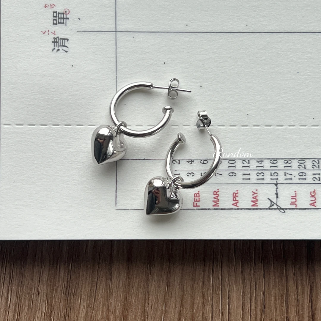 925银耳饰 简约日常百搭ins风气质甜美桃心光面爱心s925银耳环