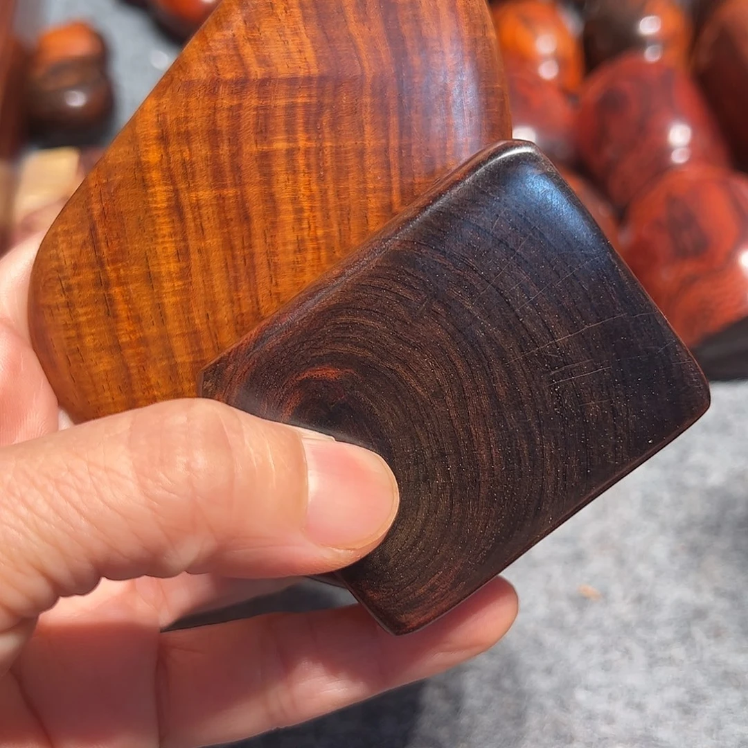 澪***点交趾黄檀（大红酸枝）