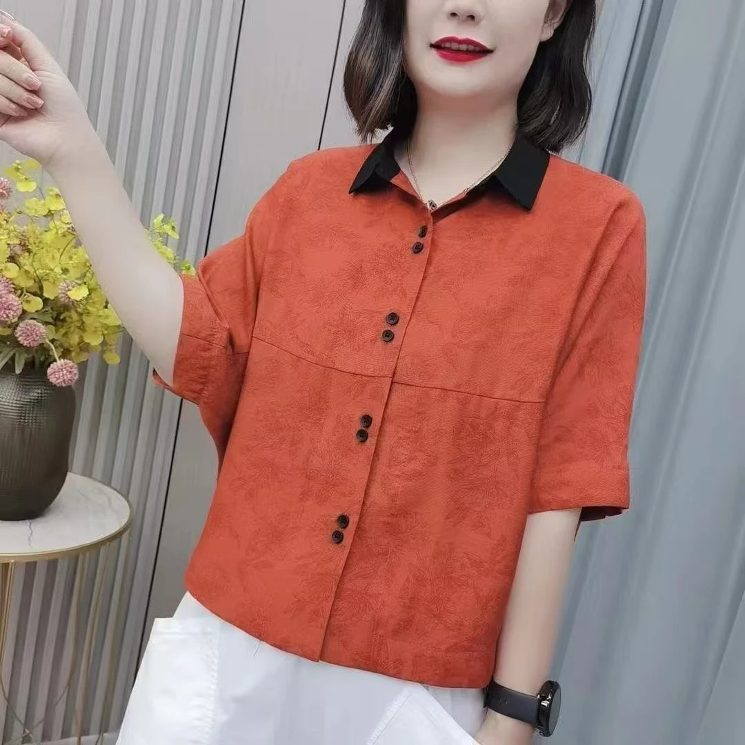 中年妈妈夏季夏装新款衬衫时尚气质洋气休闲宽松大码短袖翻领上衣