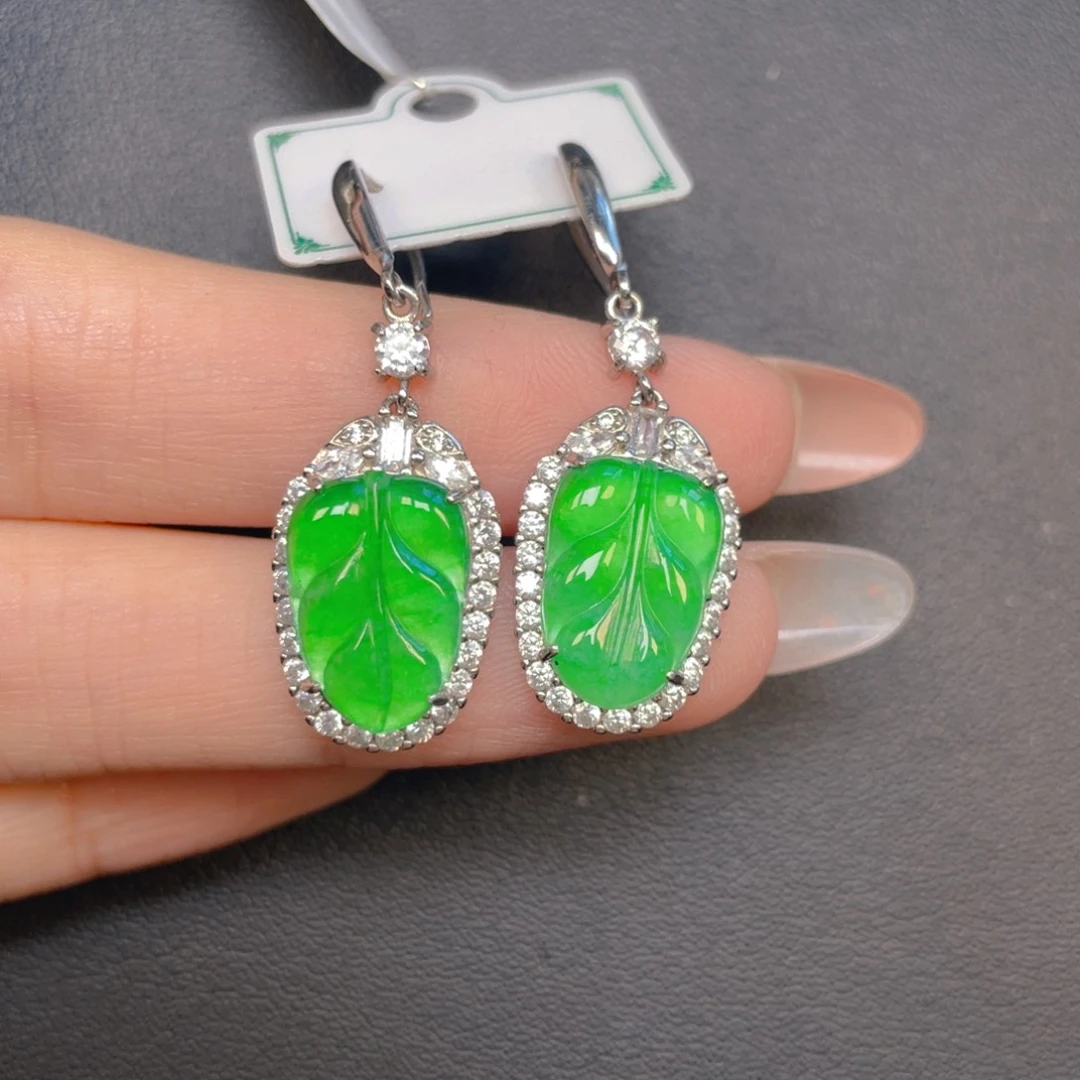 【闪购商品】吊坠(不含链)银S925镶嵌翡翠