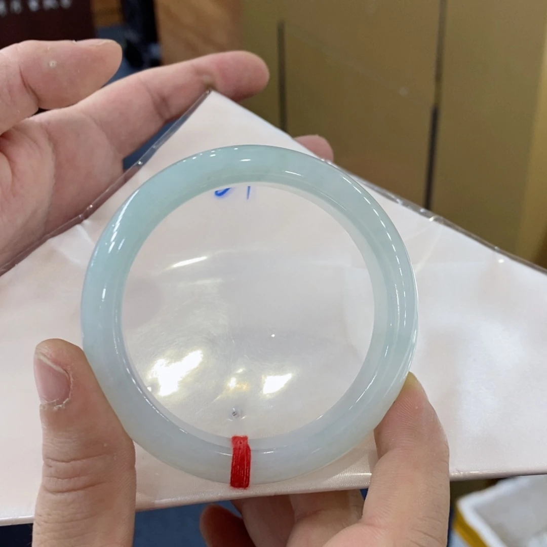 未镶嵌手镯翡翠翡翠