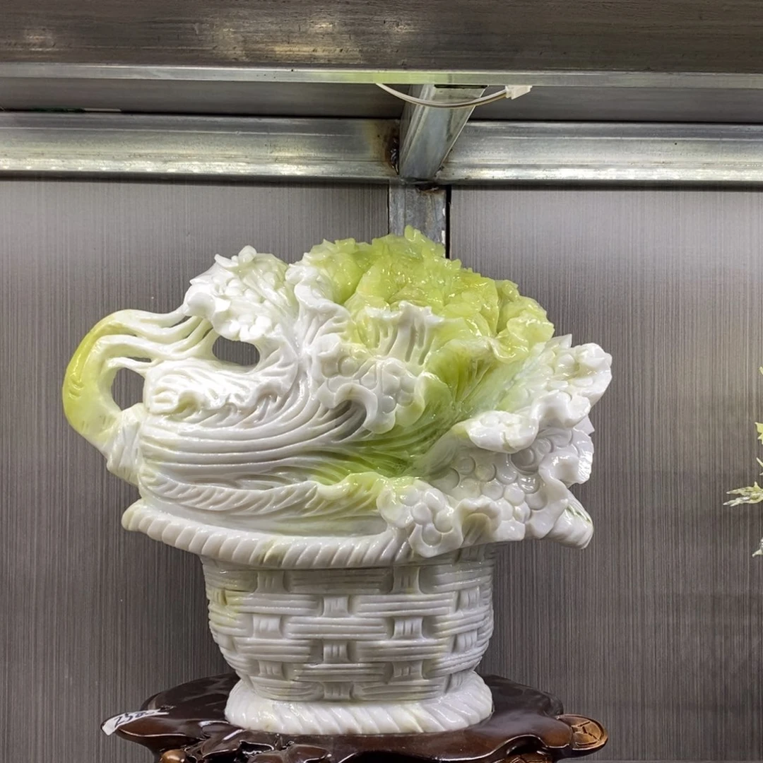 蛇纹石玉未镶嵌珠宝奇石