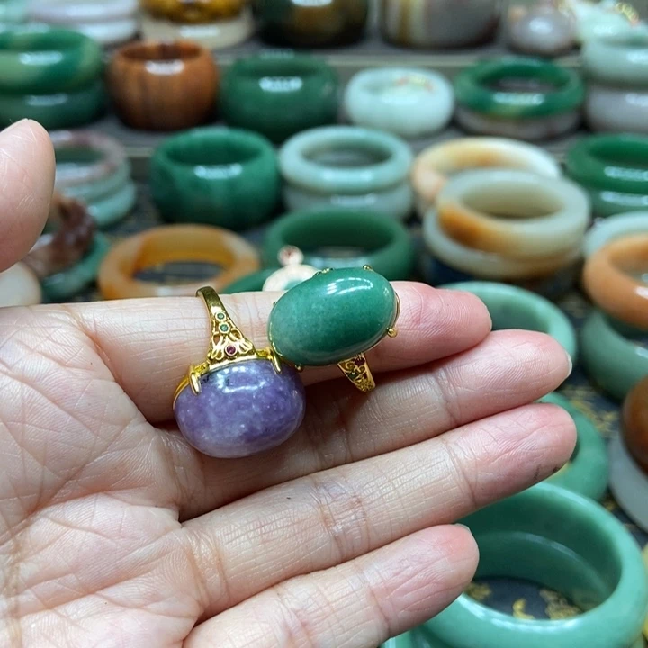 石英质玉手镯未镶嵌?***?