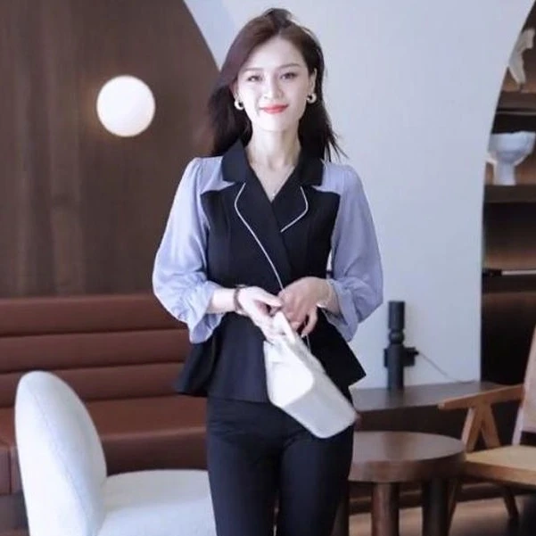 大码法式复古高级感长袖衬衫女士春秋款时尚减龄显瘦洋气遮肉上衣