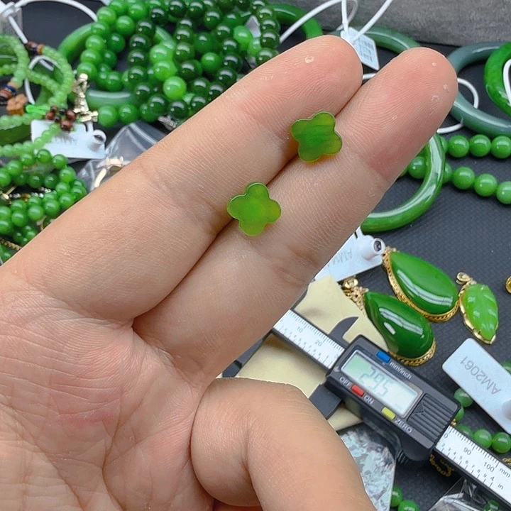 和田玉（碧玉）耳饰银S925镶嵌