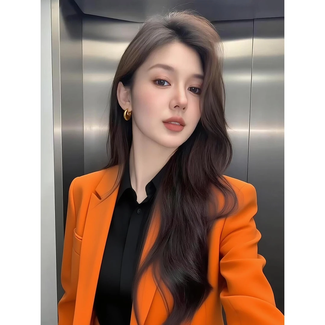 多巴胺橙色西装外套女轻奢高级感韩里韩气轻熟风独特超好看上衣秋