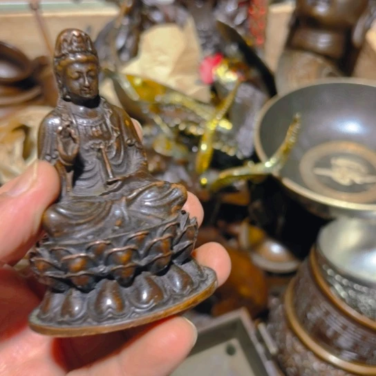 正常发货 铜的。全清了一件不留