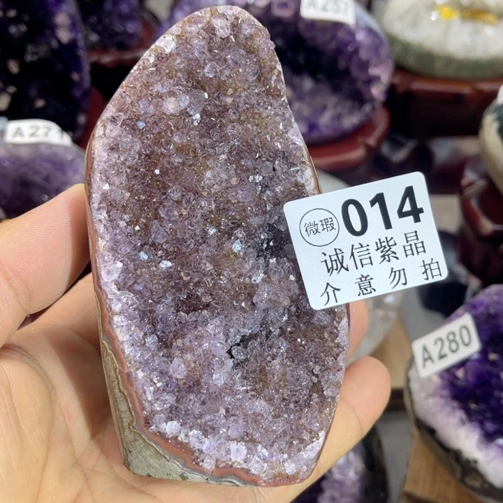 未镶嵌水晶大型摆件（非配饰）