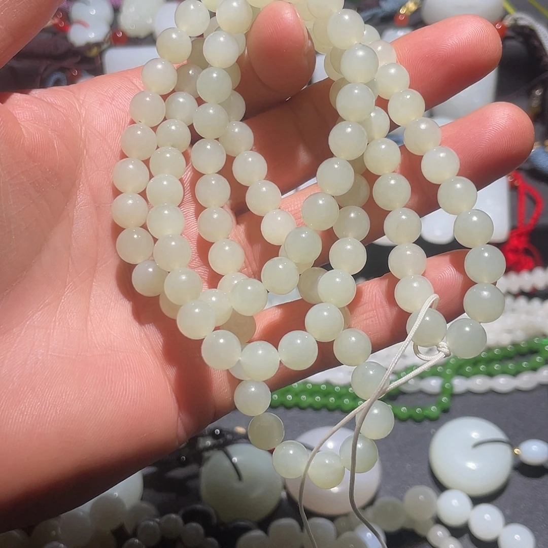 和田玉未镶嵌颈饰卡8