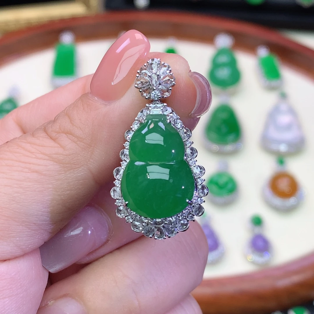 翡翠18K金镶嵌吊坠(不含链)