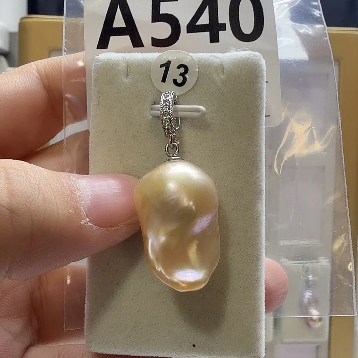 合成立方氧化锆合金