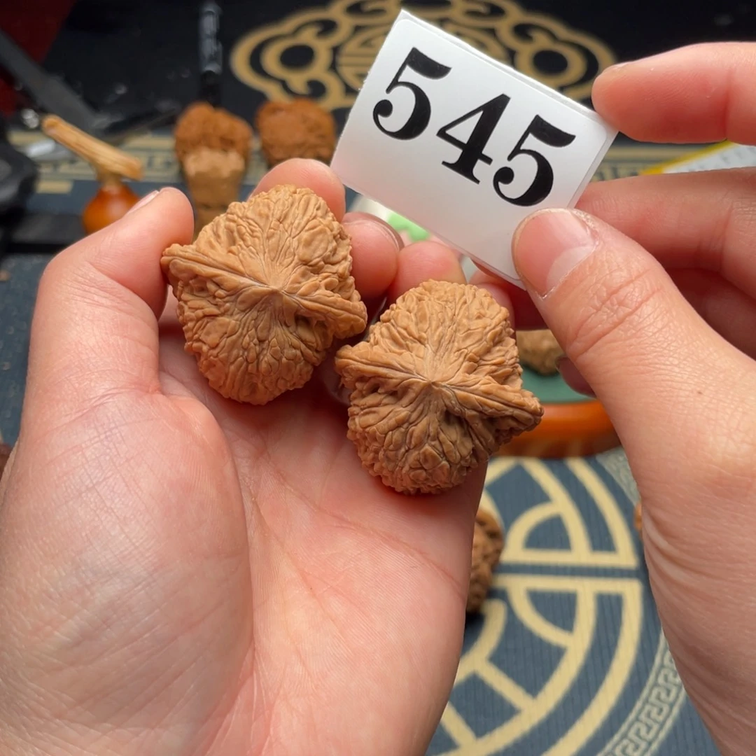 桃核把件36全品泥鳅背545号……