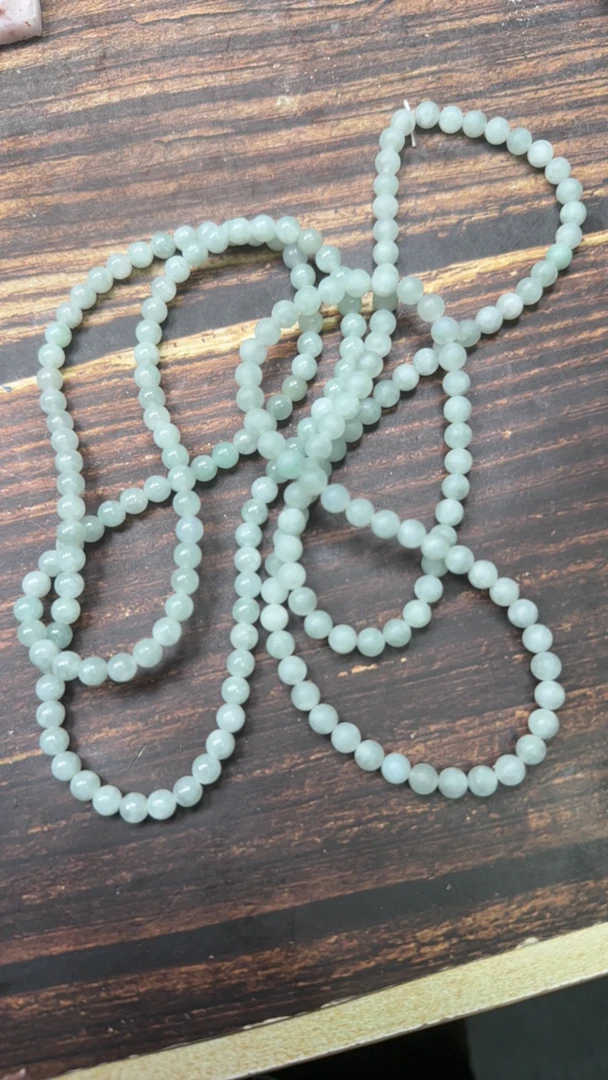 翡翠珠链a货翡翠定制雕刻一条