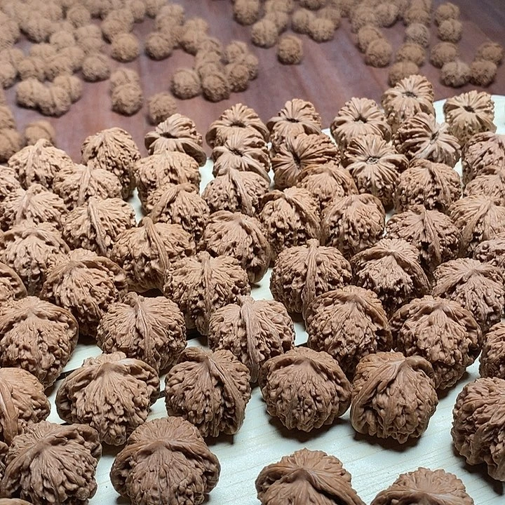 王***思吊坠文玩核桃47x46x41精配