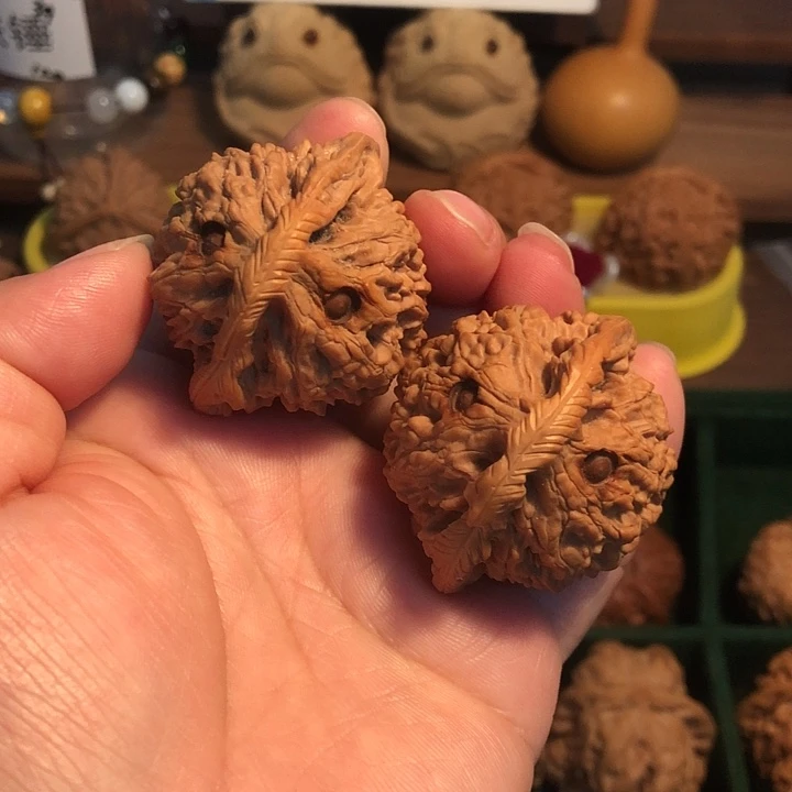 把件文玩核桃小鸟