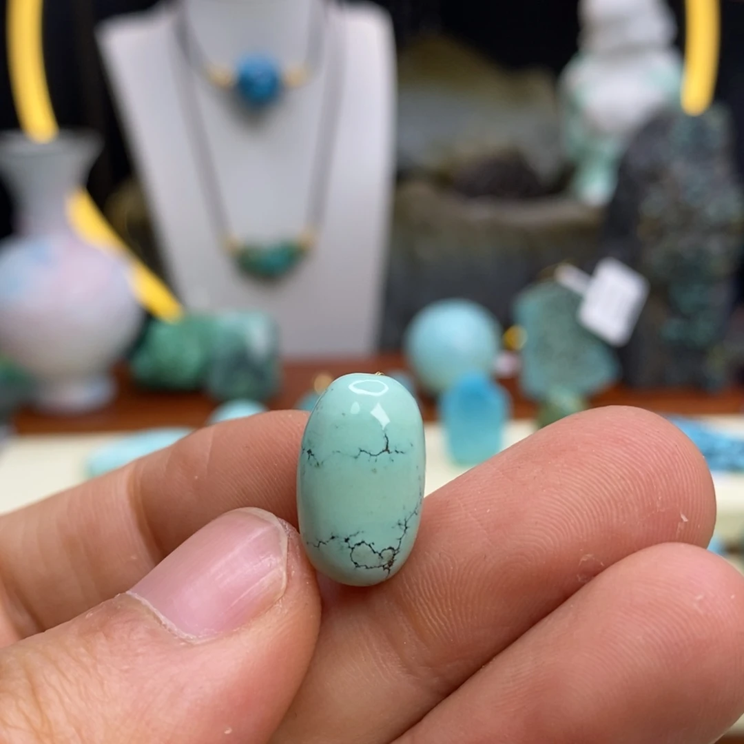 绿松石未镶嵌珠宝奇石10.7