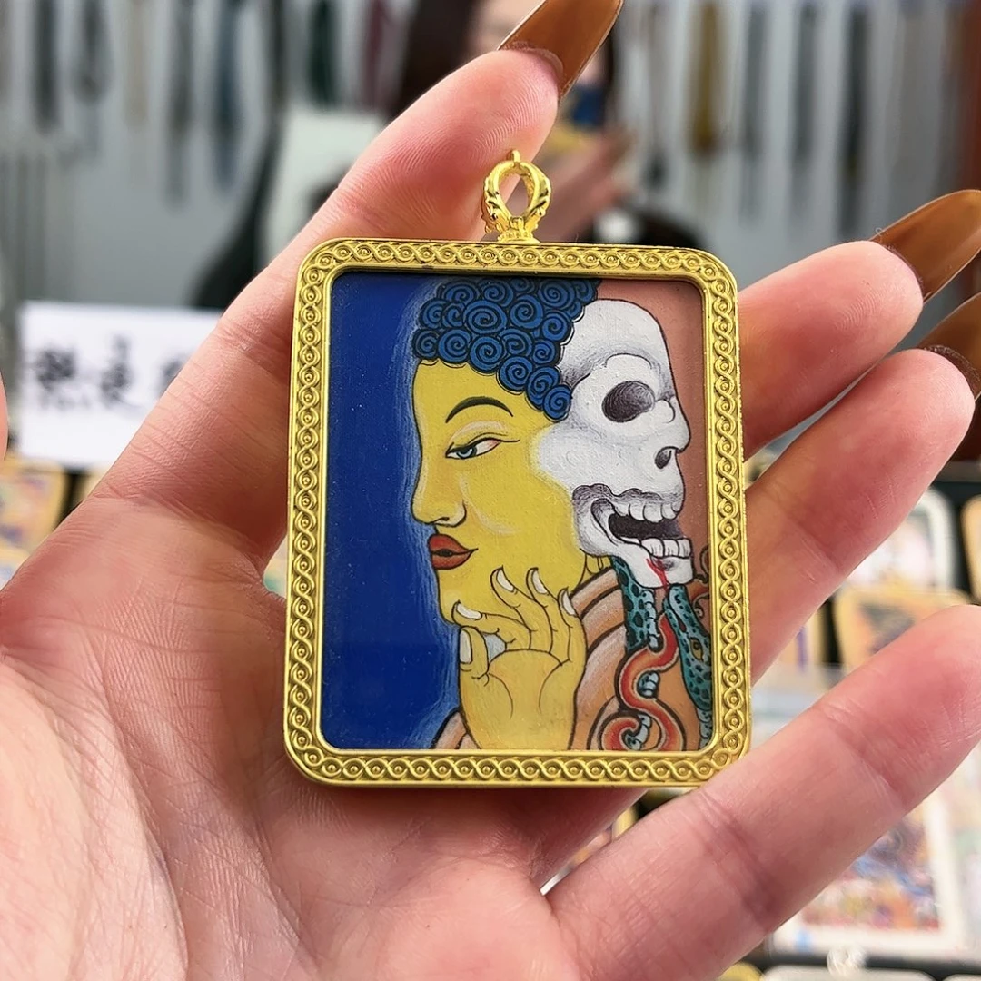 吊坠一念之间 纯手绘放漏