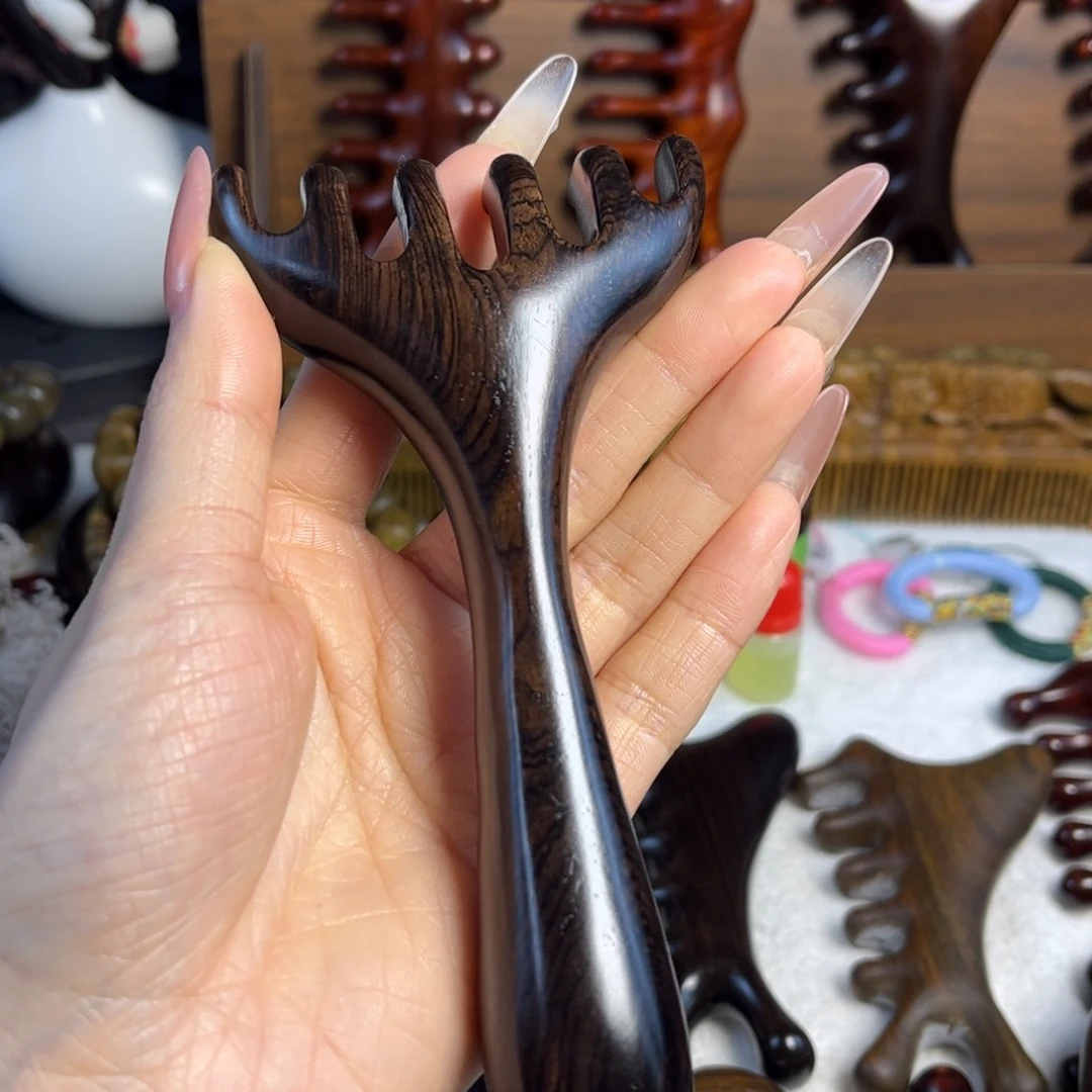 紫光檀木鹿角按摩梳