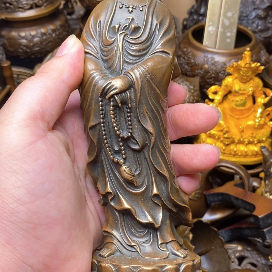铜器摆件做工精良