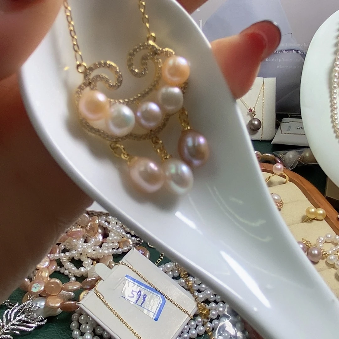 未镶嵌淡水珍珠颈饰