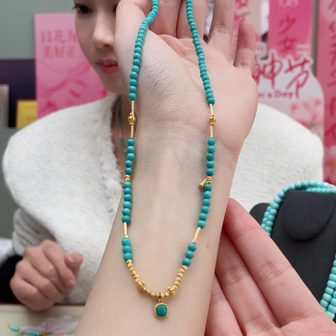 绿松石颈饰18K金镶嵌