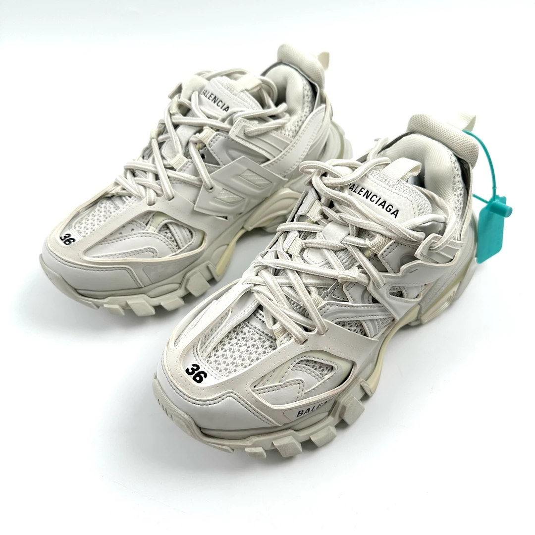 95新 Balenciaga/巴黎世家 36码 白色Track 1.0老爹鞋 bl0082