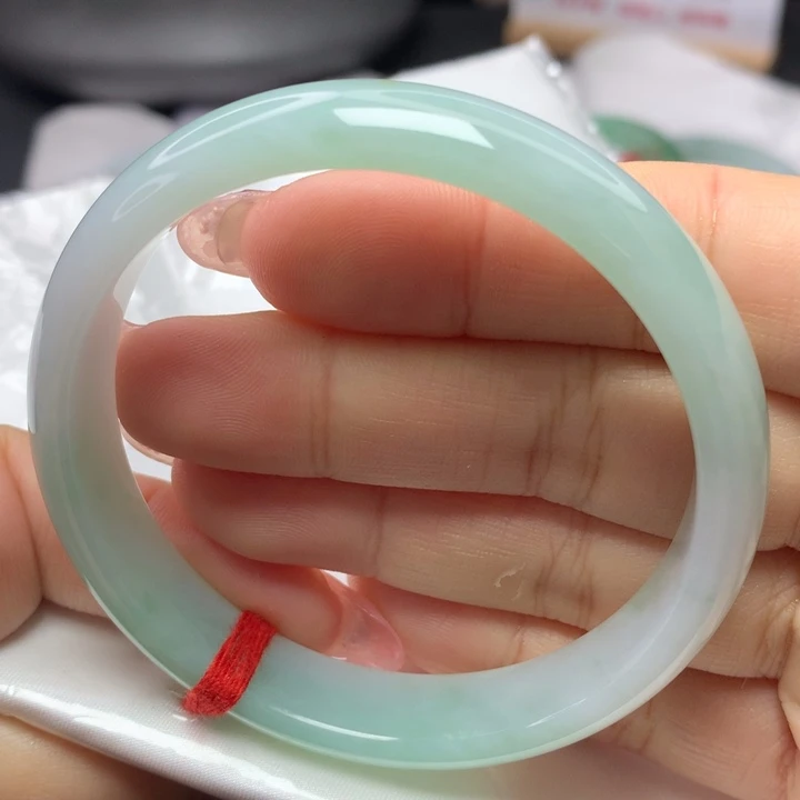 翡翠手镯未镶嵌58585959