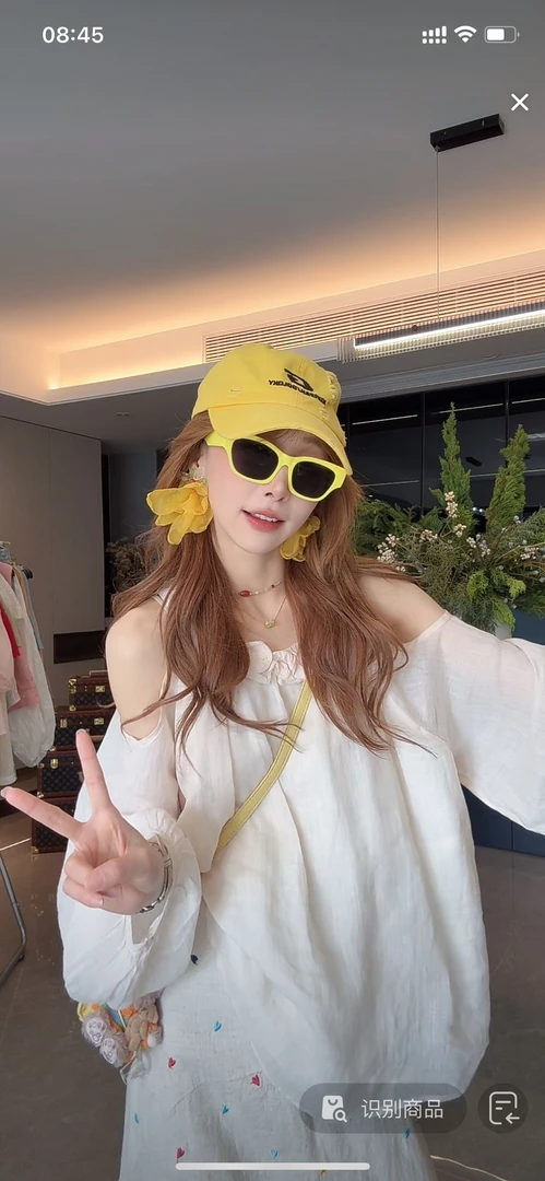 夏季独特漂亮精致套装白色花边露肩防晒长袖衬衫波点半身裙两件套