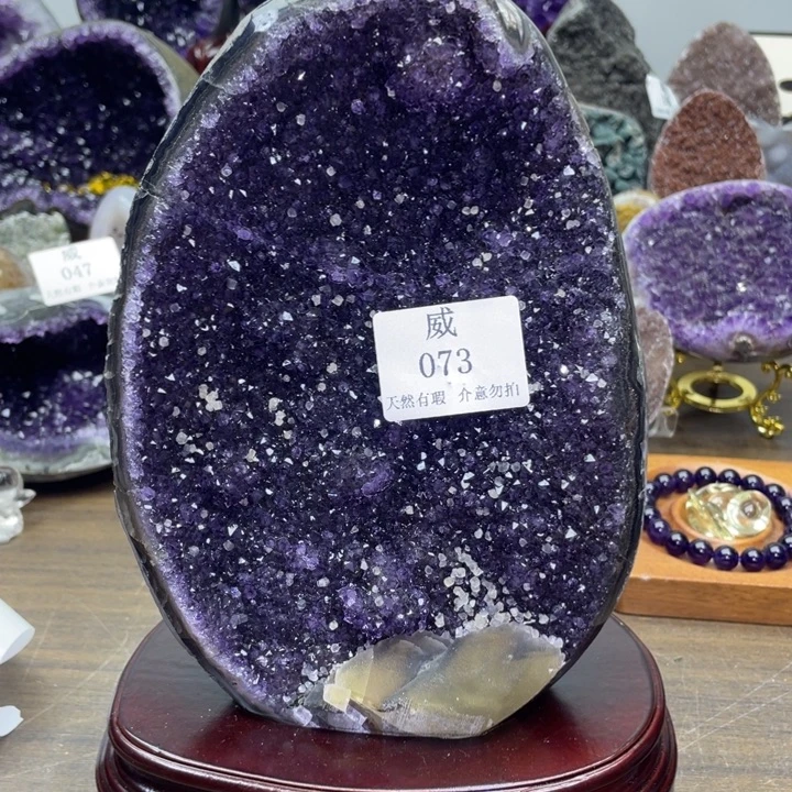 未镶嵌水晶珠宝半成品