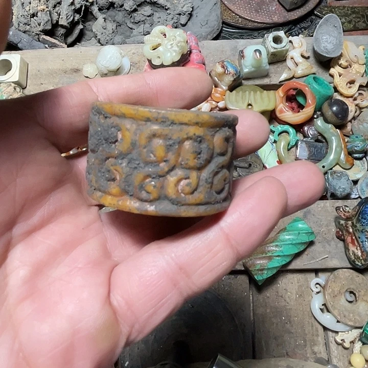 和田玉（糖玉）未镶嵌颈饰