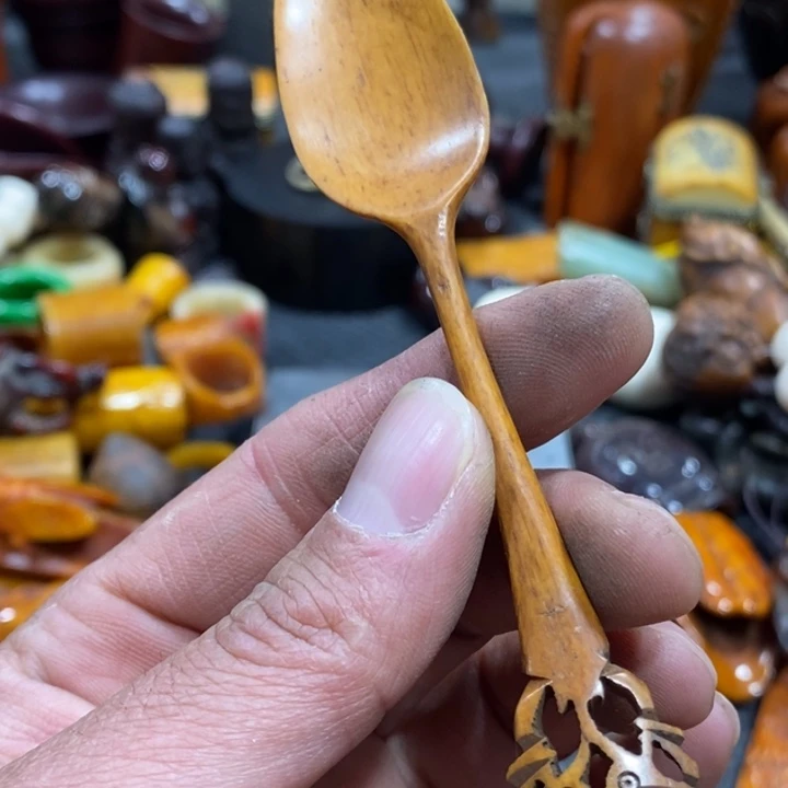 滴血莲花菩提吊坠