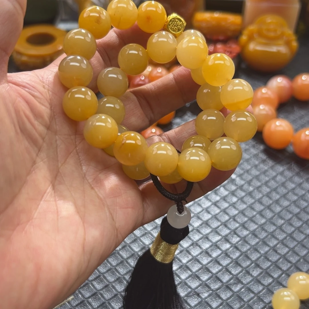 石英质玉未镶嵌颈饰