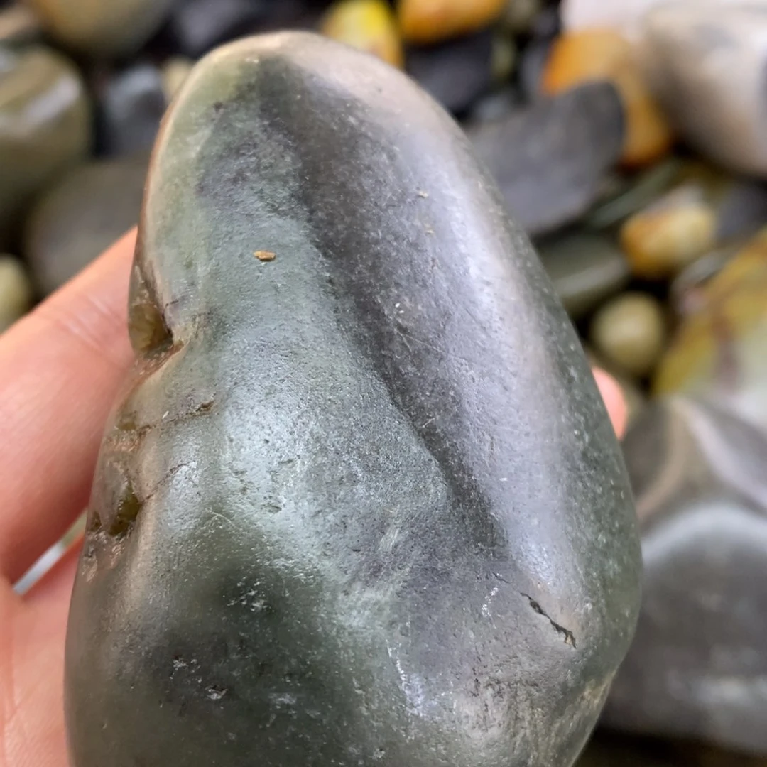 未镶嵌和田玉摆件