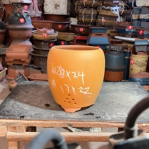 紫砂花盆龙胆盆一只