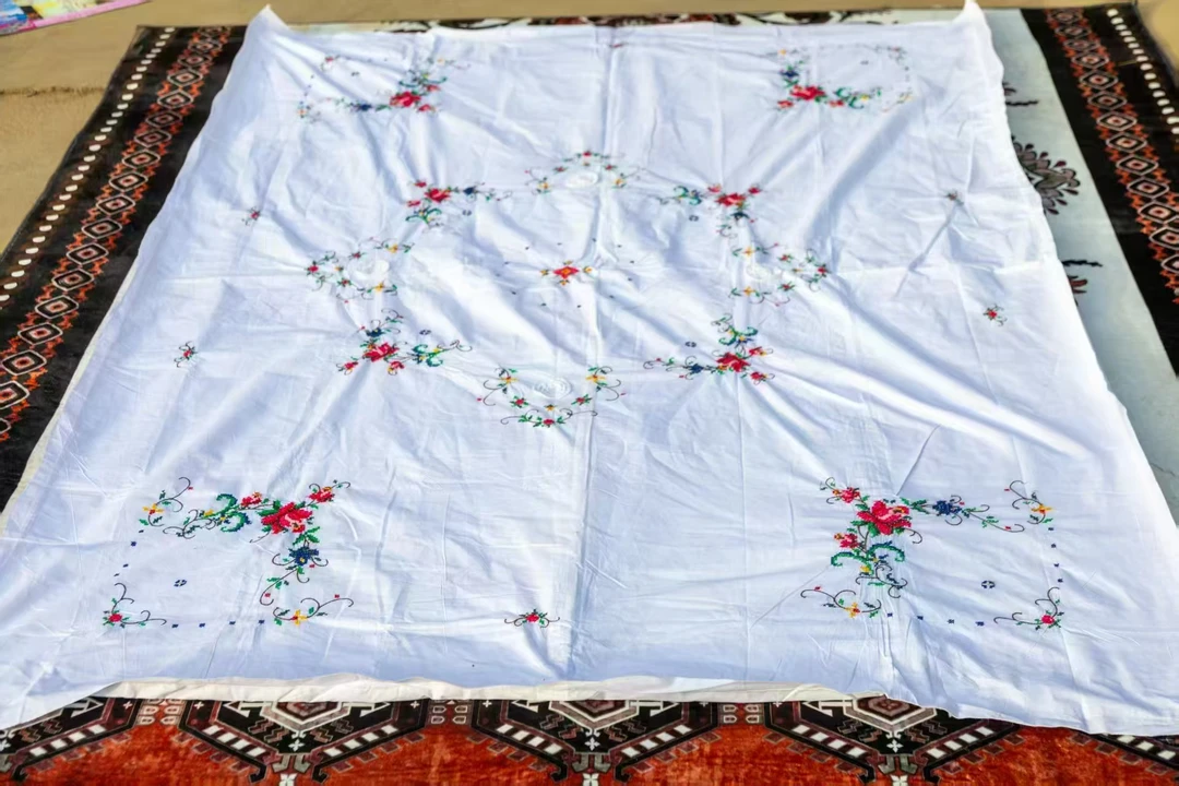 牡丹花被套长度2米宽1.5米پاختا رەخت كانۋاي كىرلىك