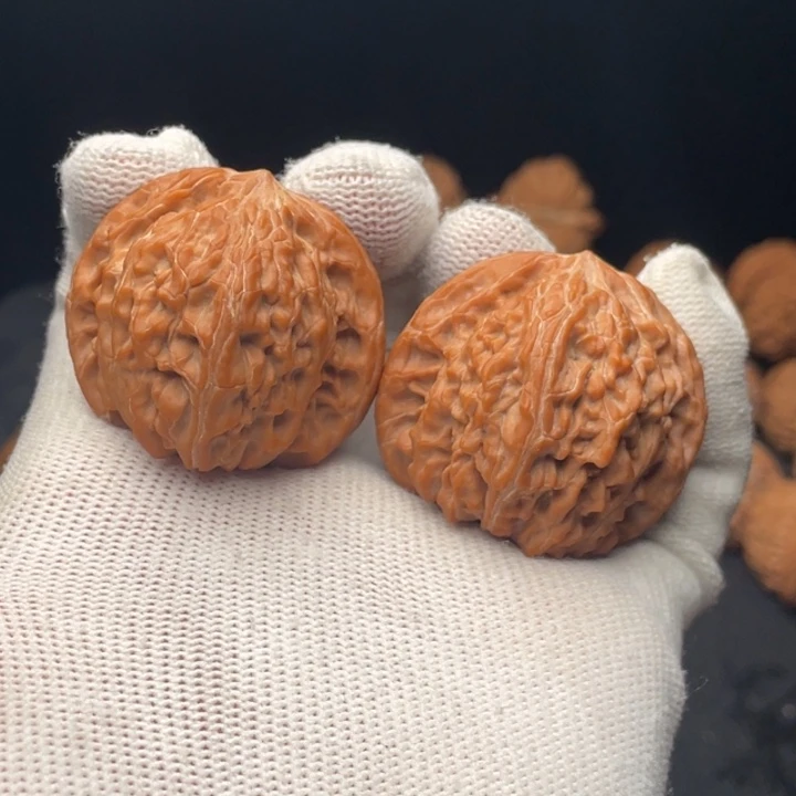 九***六文玩核桃吊坠40.5磨盘