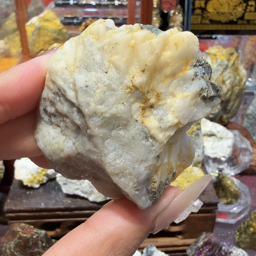 锋102.7g聚金阁天然明金矿标