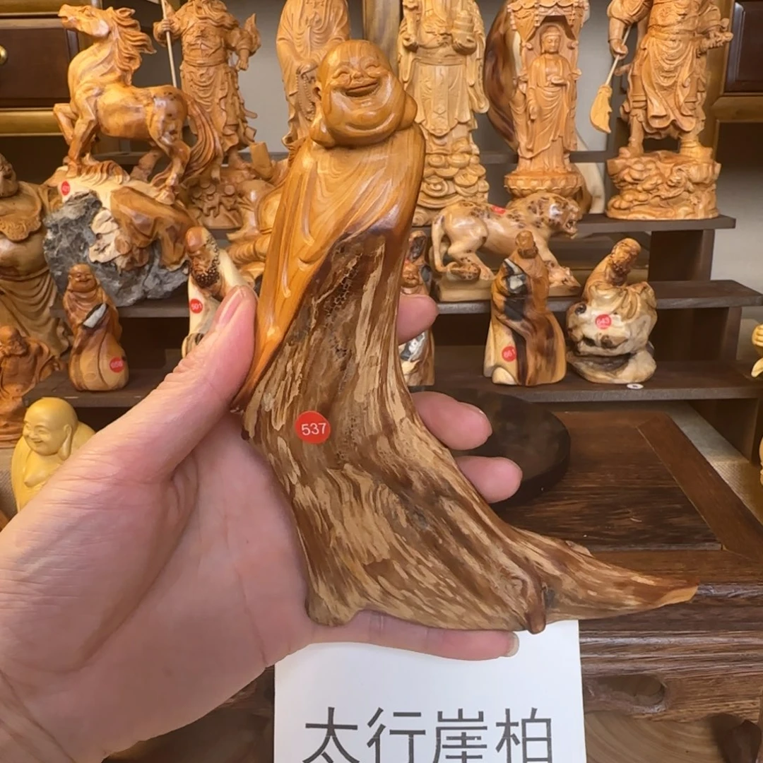 崖柏小木匠艺雕一物一拍