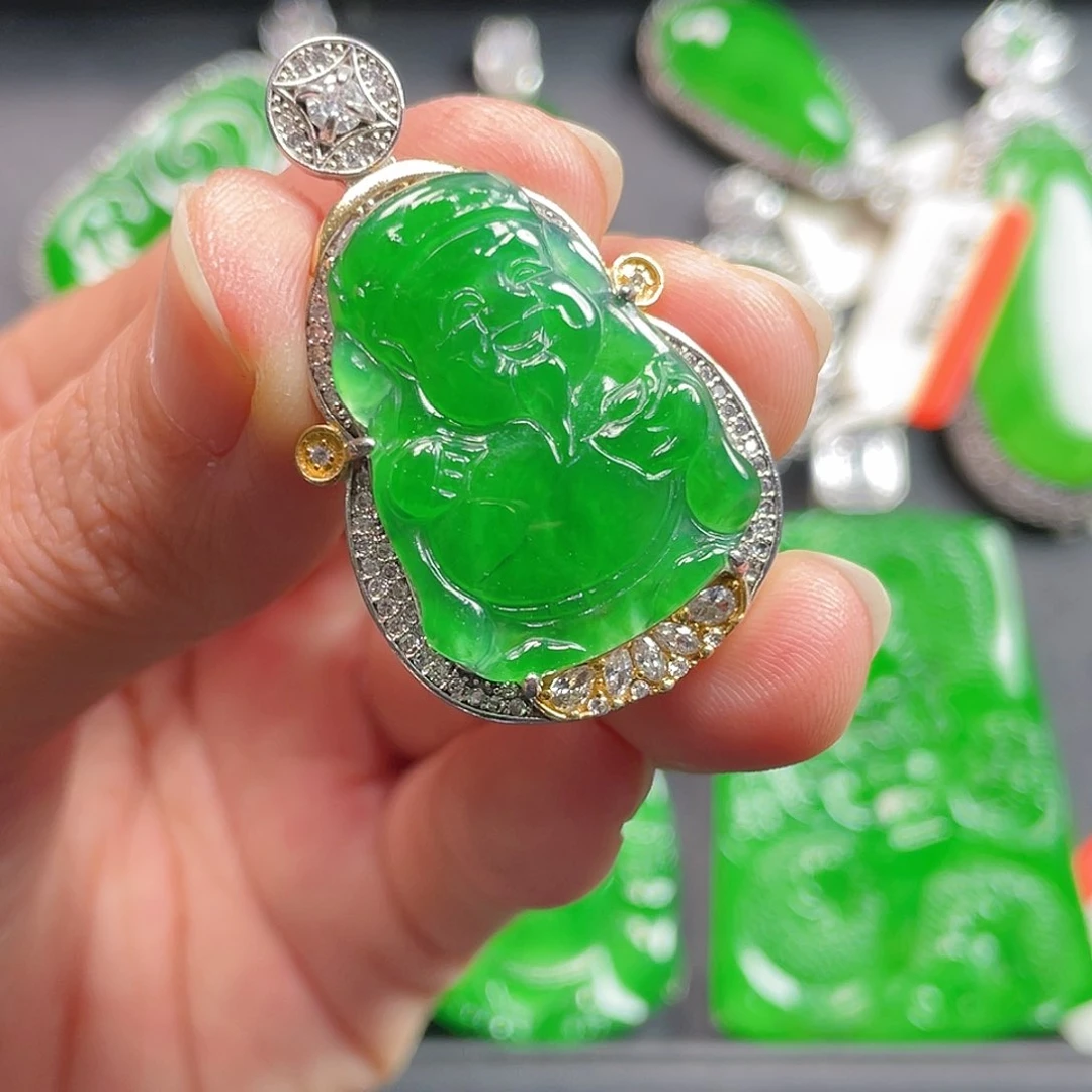 吊坠(不含链)未镶嵌翡翠