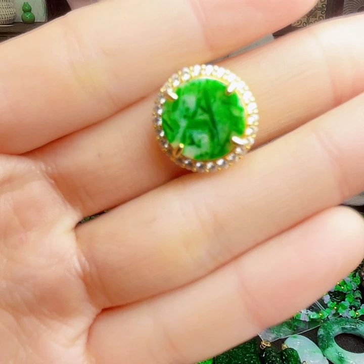 翡翠银S925镶嵌颈饰多样性