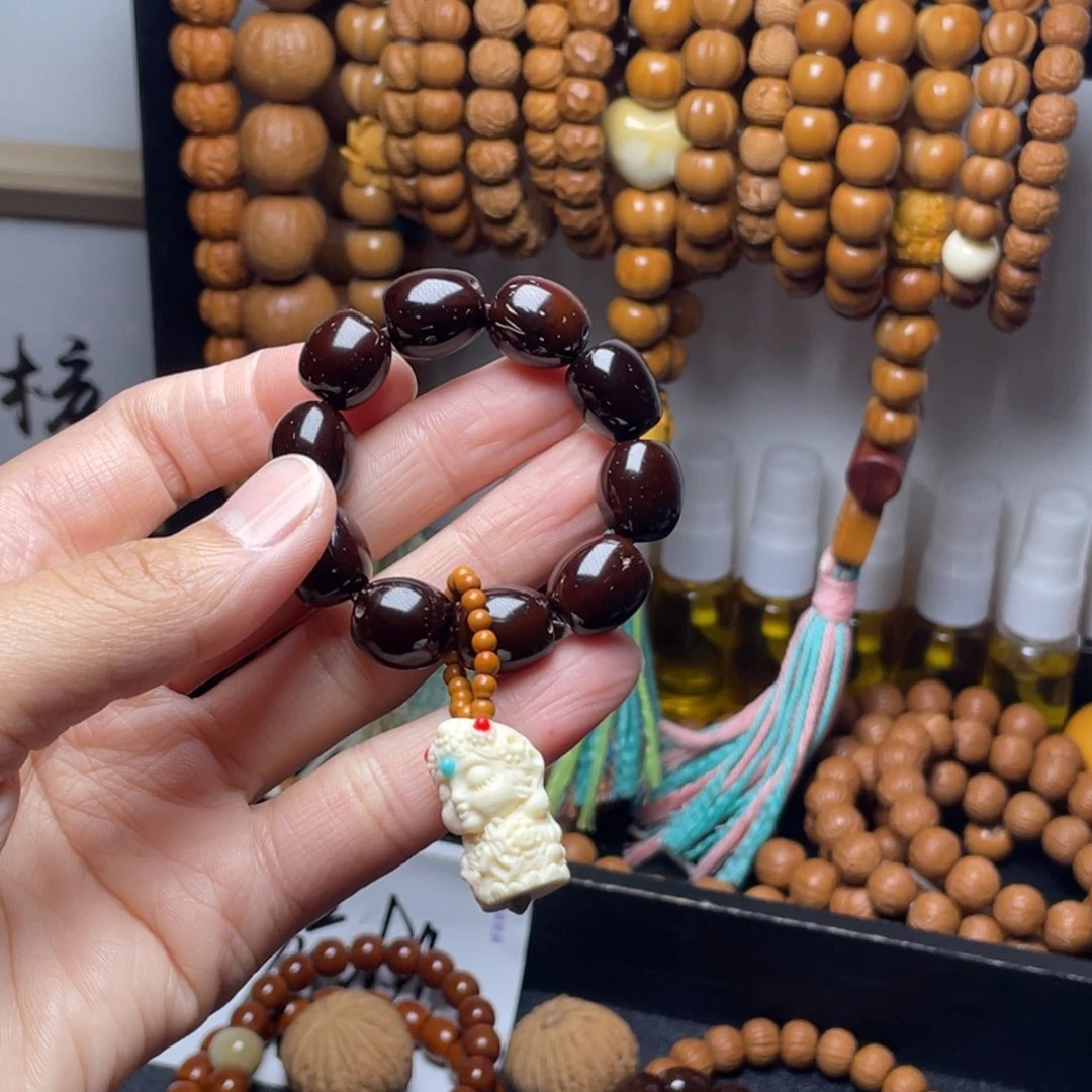 吊坠猴头核桃紫金鼠