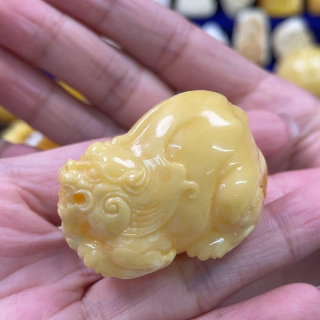 裸石蜜蜡未镶嵌琥珀蜜蜡貔貅吊坠