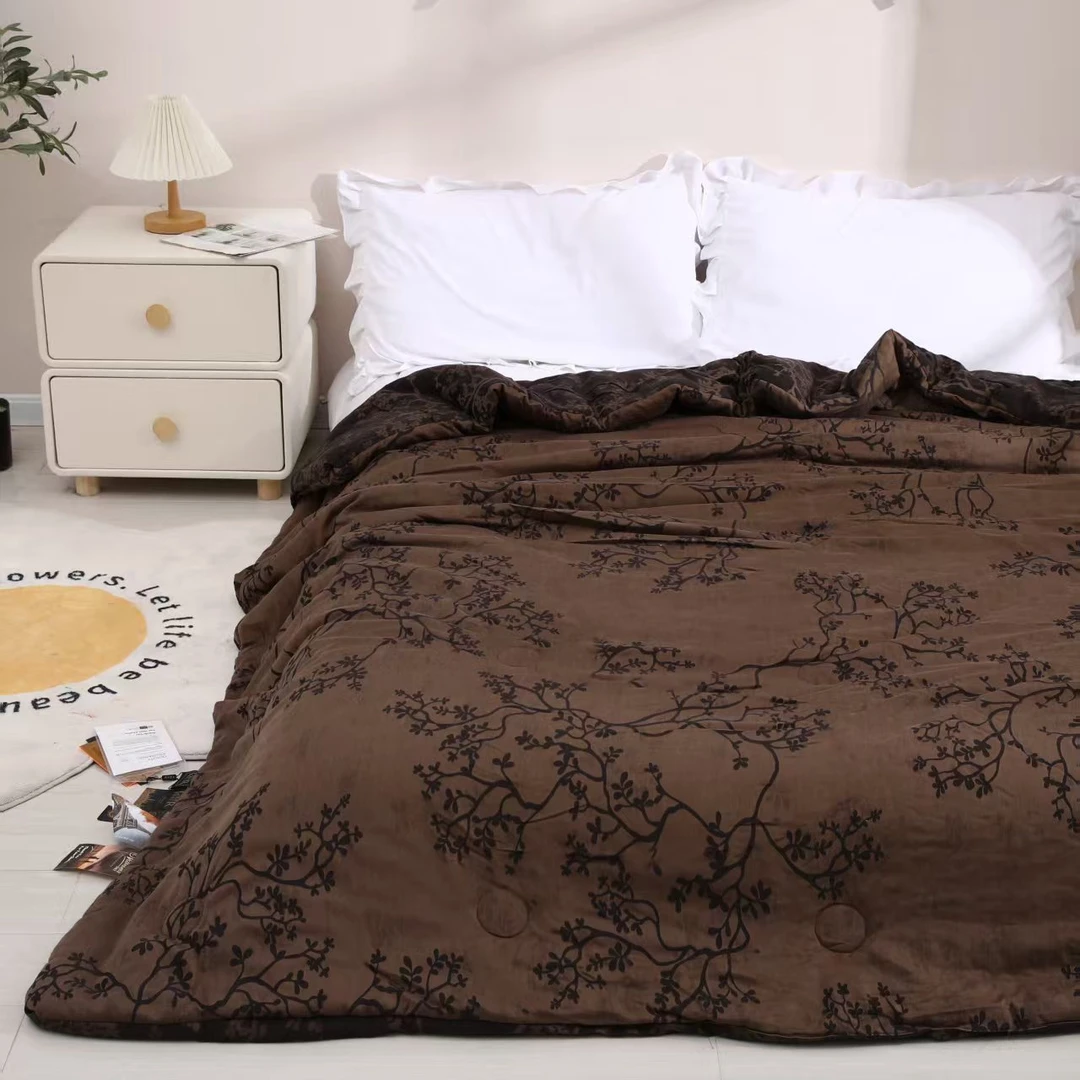 白花树芽床盖-新款全棉色织大提花高精密舒适透气高级感