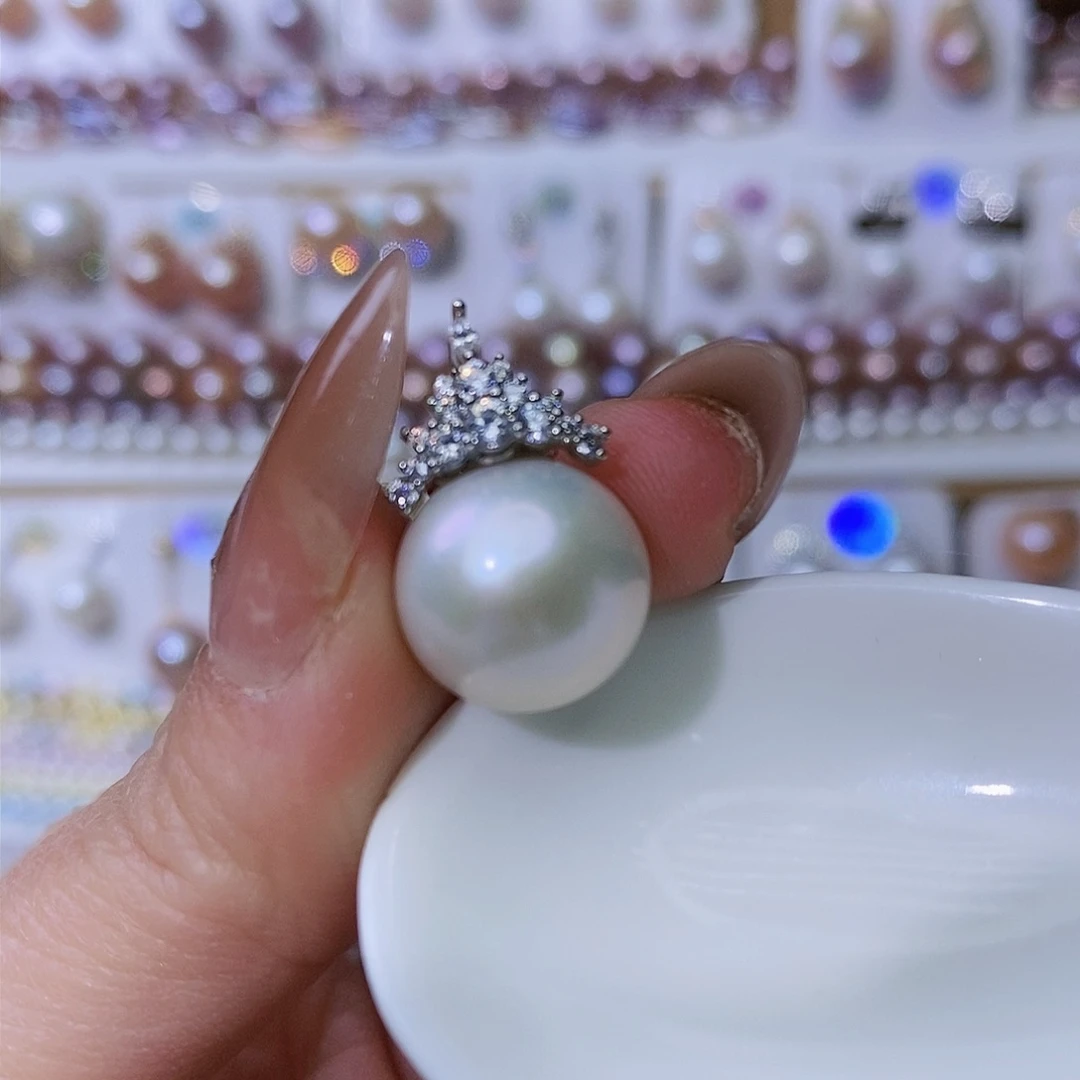 淡水珍珠颈饰合金