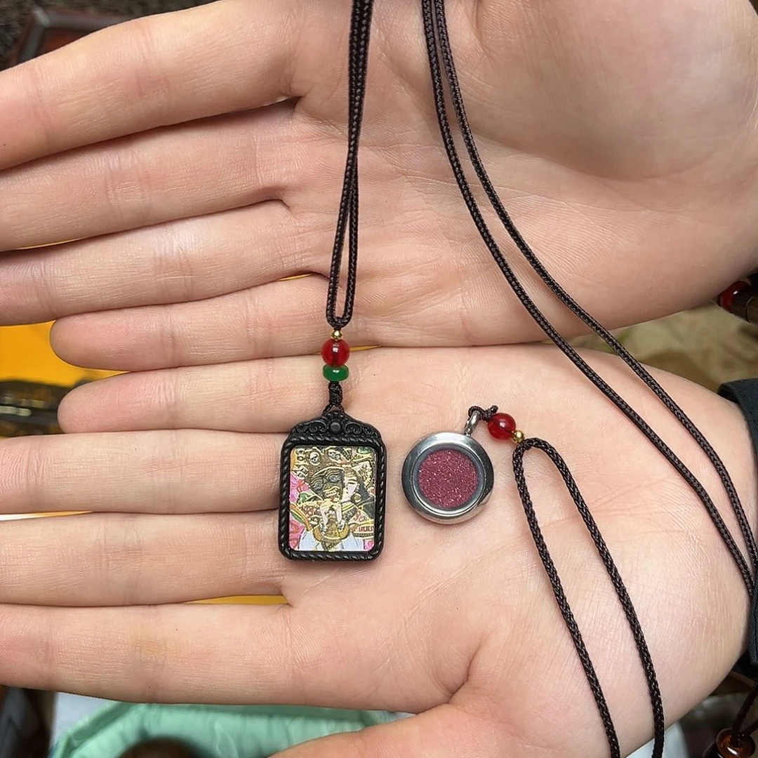 大叶紫檀（黑酸枝木类）