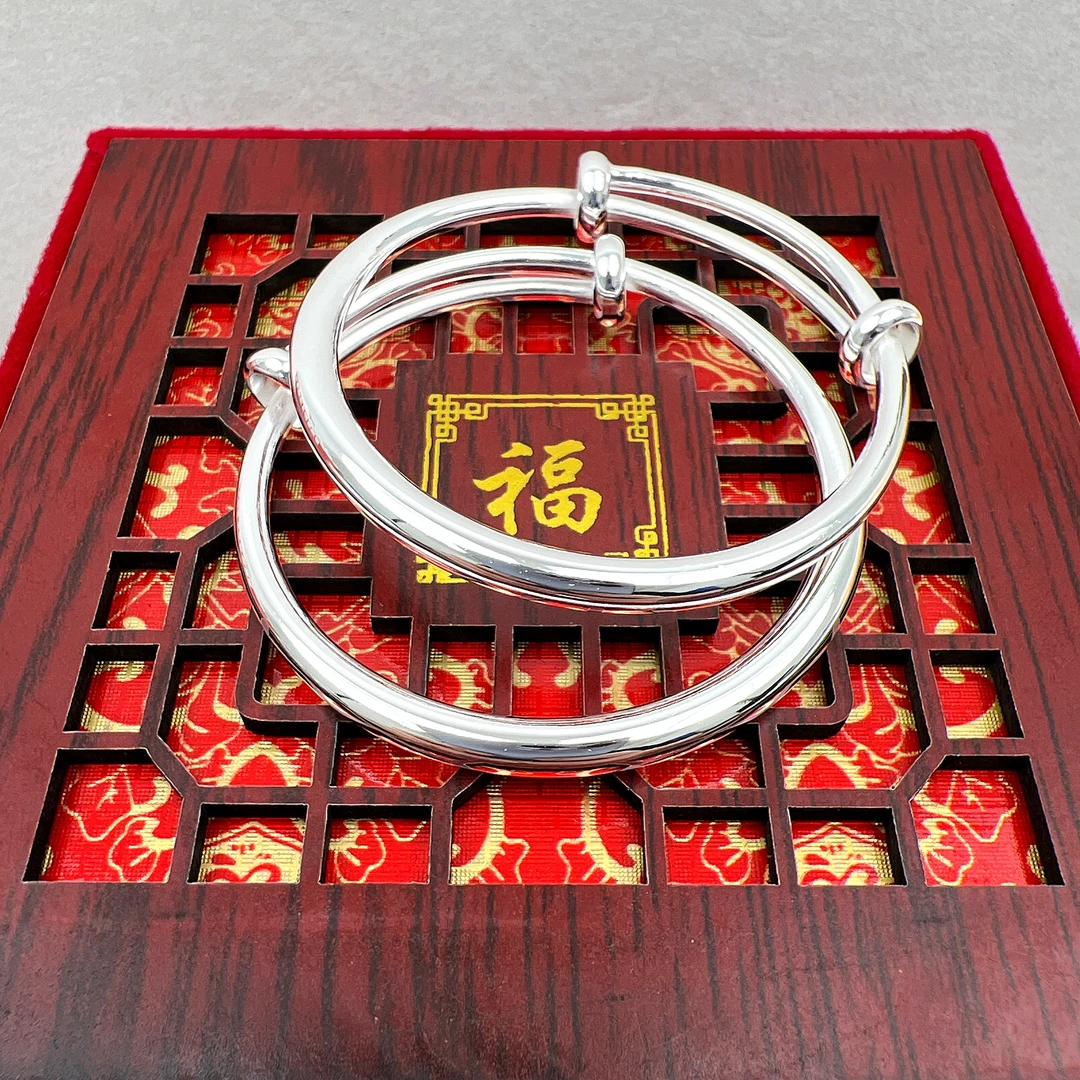 货号 2015 银色手镯女款【无礼盒】