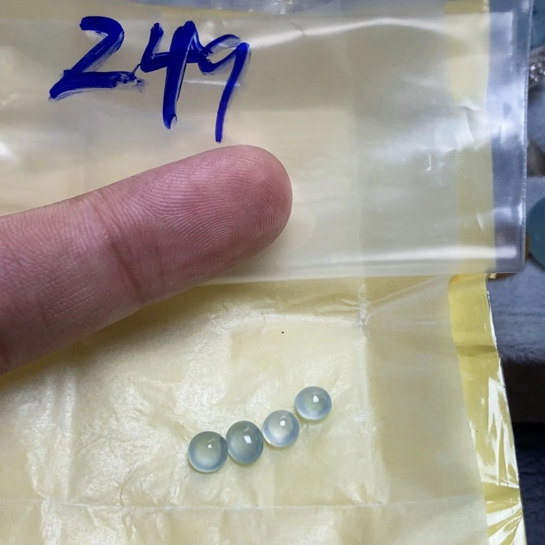 定制翡翠未镶嵌天然缅甸翡翠A货