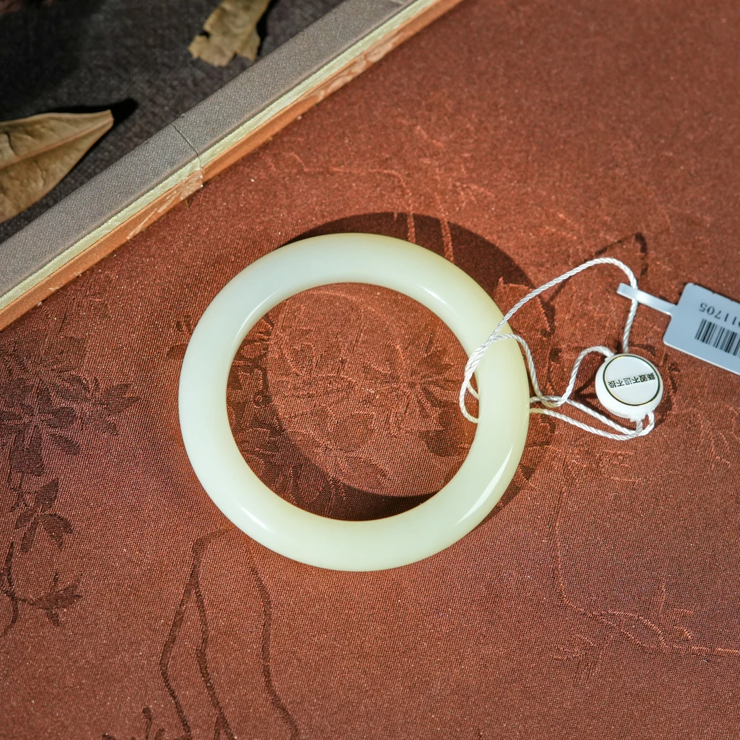 【左边婷姐】和田玉奶黄手镯 #54