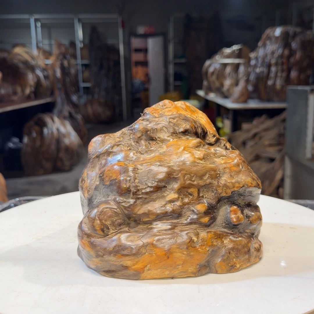 普***渡木王一刀琥珀木摆件B39