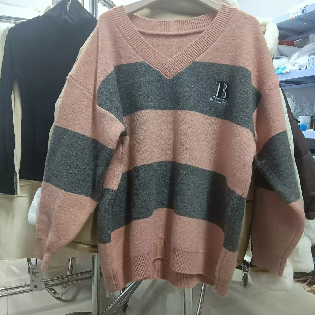 韩版宽松显瘦百搭撞色条纹v领针织衫K2471